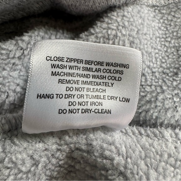 Mondetta Sport Gray Zipper Front Long Sleeve Coat Jacket, Small - Picture 9 of 9